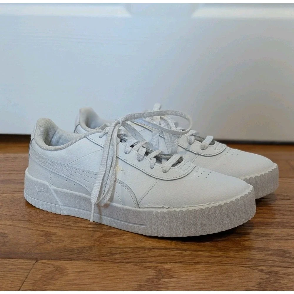 Minimalist Leather Puma White Carina Platform Sneakers Size 10.5 Women's‎